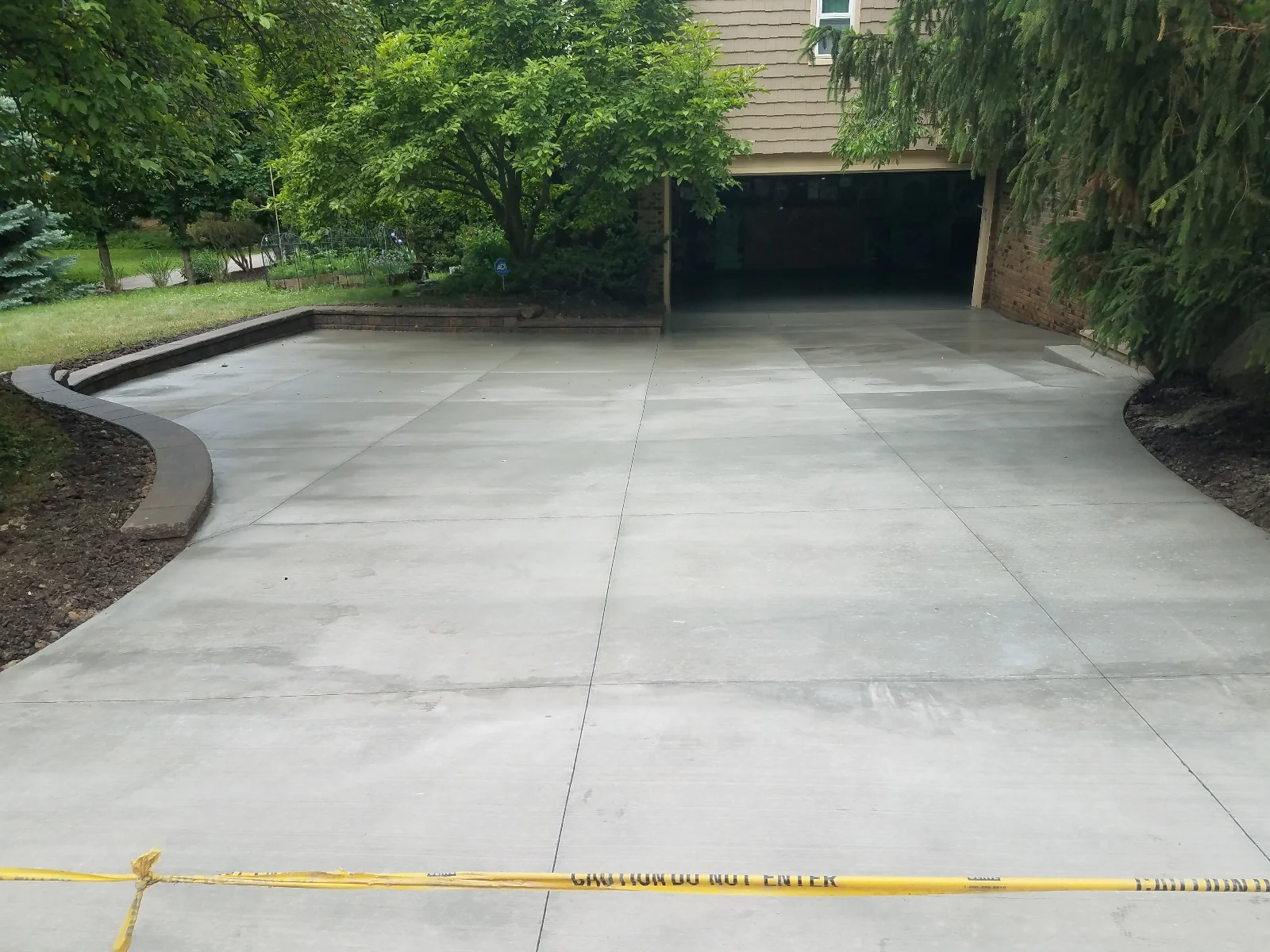 Winter Concrete Care: Protecting Your Driveway in Cold Weather