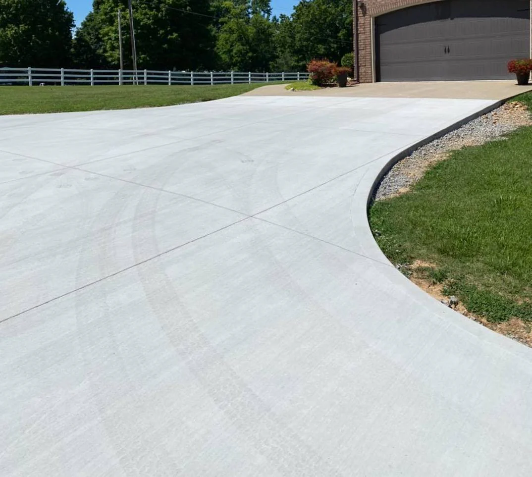 How to Find and Hire the Right Concrete Contractor in Western Arkansas